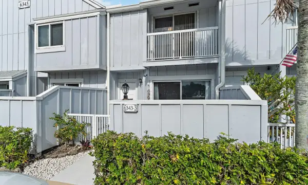6343 Riverwalk Lane 3, Jupiter, FL 33458