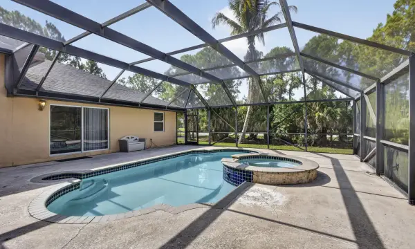 16300 92nd Lane N, Loxahatchee, FL 33470