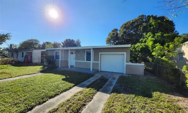 942 NW 12th Street, Fort Lauderdale, FL 33311