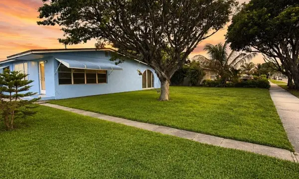 1310 Palm Beach Lakes Boulevard, West Palm Beach, FL 33401