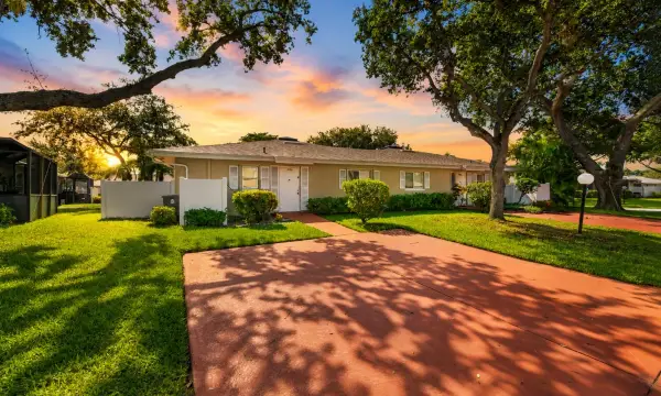 18762 Candlewick Drive, Boca Raton, FL 33496