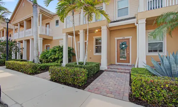 118 Black Ironwood Road 107, Jupiter, FL 33458