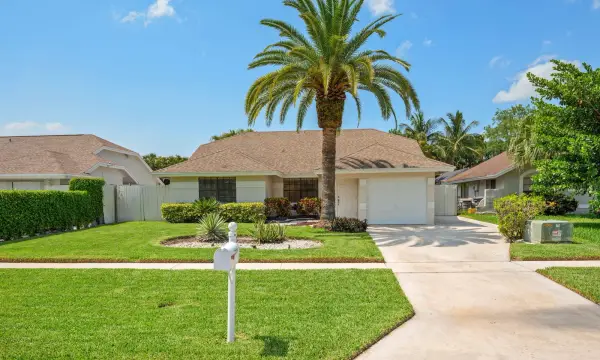 22416 Swordfish Drive, Boca Raton, FL 33428