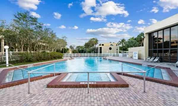 8701 SW 30th Street 211, Davie, FL 33328