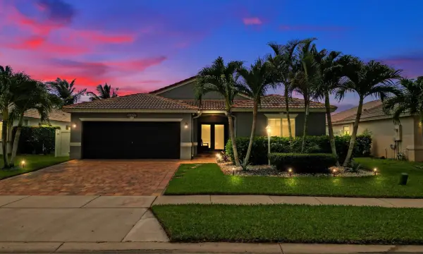 14420 NW 16th Street, Pembroke Pines, FL 33028