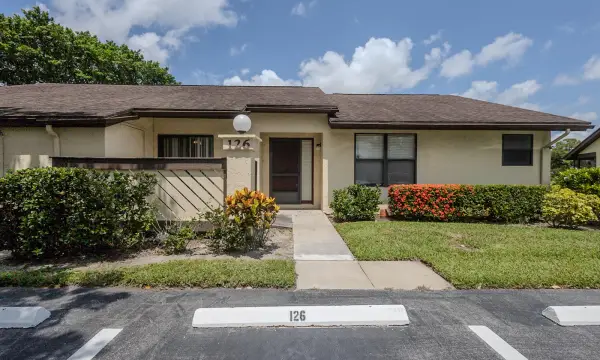 126 Manchineel Court, Royal Palm Beach, FL 33411