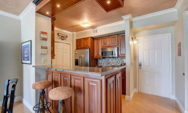 780 S Sapodilla Avenue 401, West Palm Beach, FL 33401