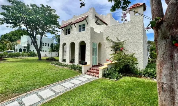 302 Fordham Drive, Lake Worth Beach, FL 33460