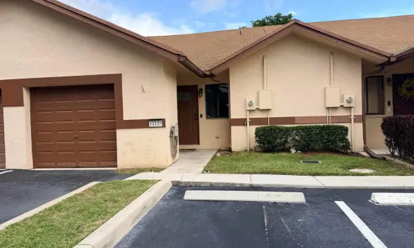 11137 NW 38th Place, Sunrise, FL 33351