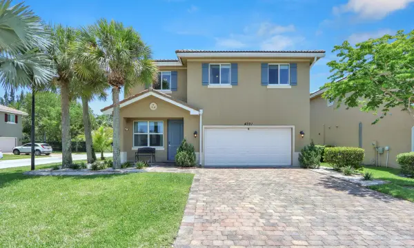 4701 Foxtail Palm Court, Greenacres, FL 33463