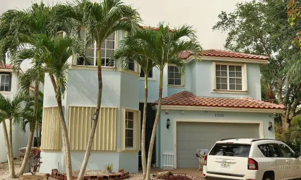 10898 Lake Wynds Court, Boynton Beach, FL 33437