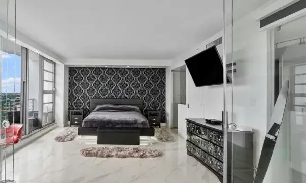 1720 Harrison Street 15a, Hollywood, FL 33020