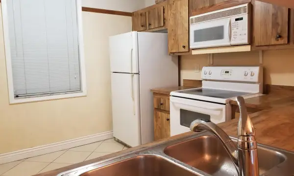 7500 NW 1st Court 102-3, Plantation, FL 33317