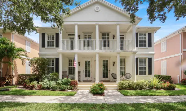 133 Farmingdale Drive, Jupiter, FL 33458