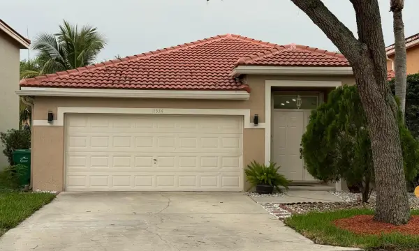 11534 NW 4th Manor, Coral Springs, FL 33071
