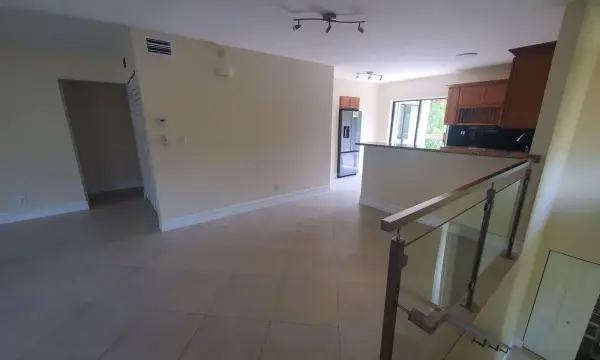 12 Wimbledon Lakes Drive 250, Plantation, FL 33324