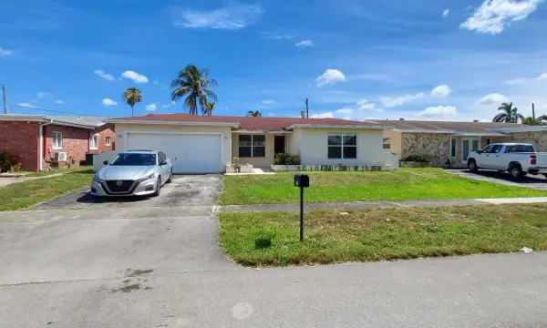 11351 NW 40th Place, Sunrise, FL 33323