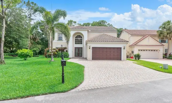 3904 Sanctuary Drive, Coral Springs, FL 33065