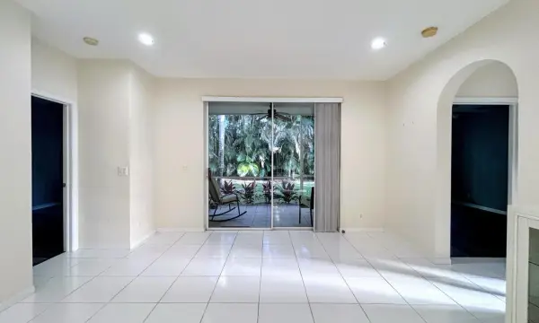 7910 Laina Lane 2, Boynton Beach, FL 33437