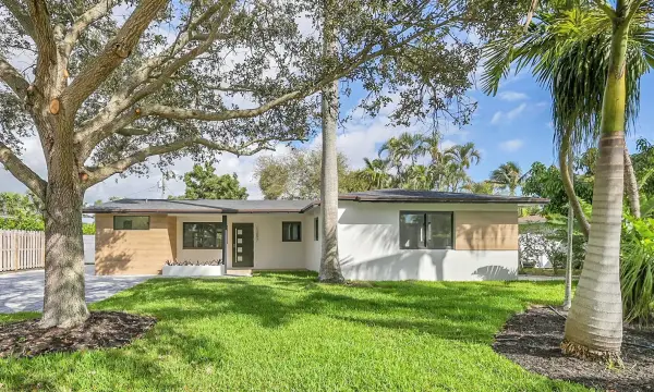 1257 NW 4th Street, Boca Raton, FL 33486