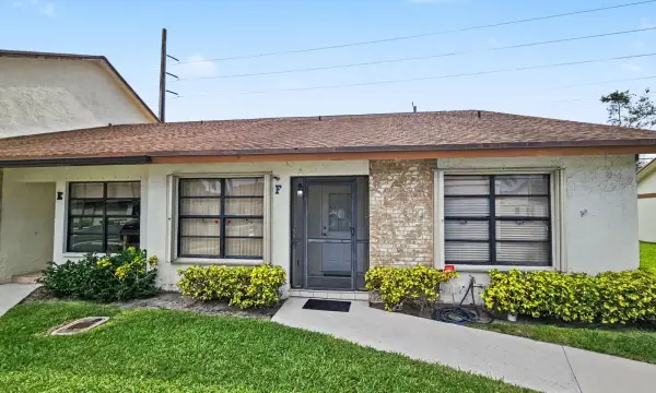1160 Parkside Green Drive F, Greenacres, FL 33415