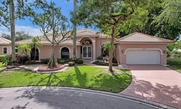2150 Warwick Hills Way, Coral Springs, FL 33071