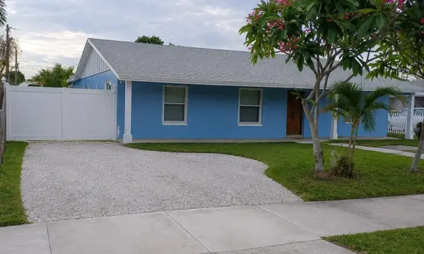 3308 Lake Avenue, West Palm Beach, FL 33405