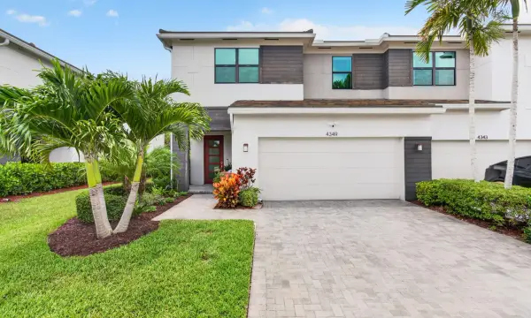 4349 Arcturus Lane, Lake Worth, FL 33467