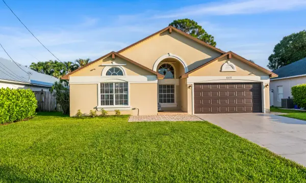 6118 Pompano Street, Jupiter, FL 33458