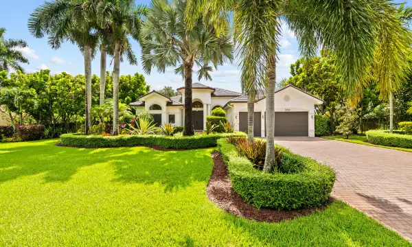 3150 Birch Terrace, Davie, FL 33330