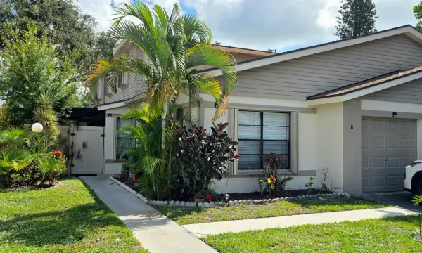 4467 Willow Pond Road A, West Palm Beach, FL 33417