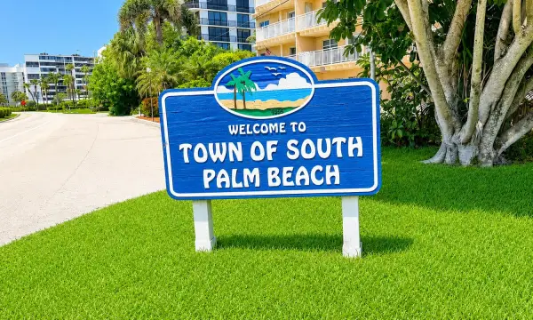 4501 S Ocean Boulevard D4, South Palm Beach, FL 33480