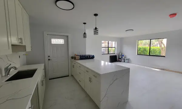 240 SW 7th Street 9, Boca Raton, FL 33432