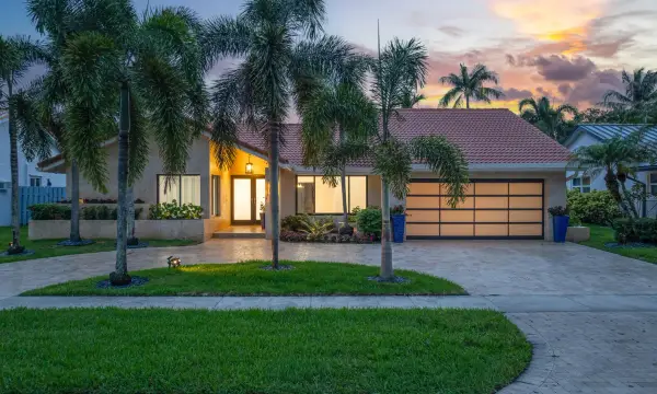 10506 NW 7th Court, Plantation, FL 33324