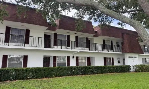 10040 Meridian Way N 103, Palm Beach Gardens, FL 33410