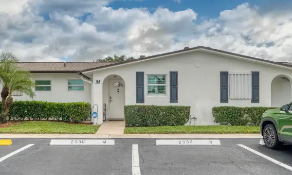 2930 Crosley Drive E M, West Palm Beach, FL 33415