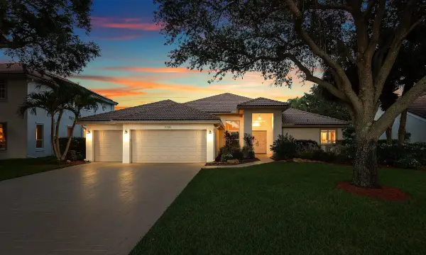 7350 NW 68 Avenue, Parkland, FL 33067