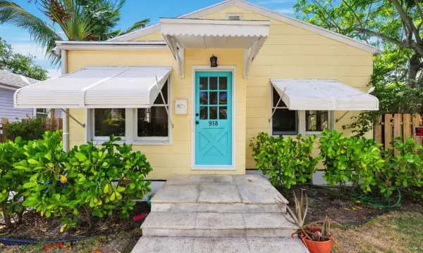918 N K Street, Lake Worth Beach, FL 33460