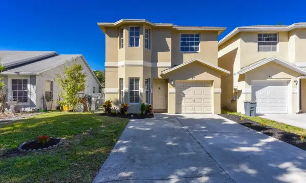 87 Pheasant Run Boulevard, West Palm Beach, FL 33415