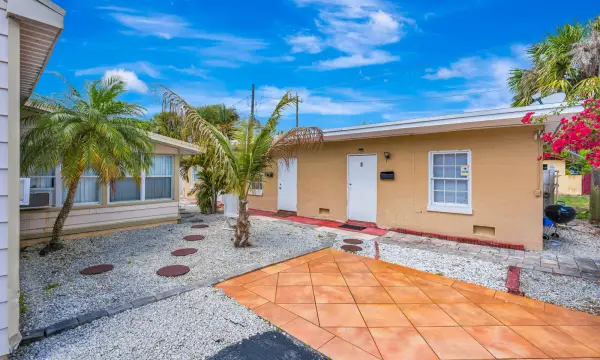 505 Foresteria Drive, Lake Park, FL 33403