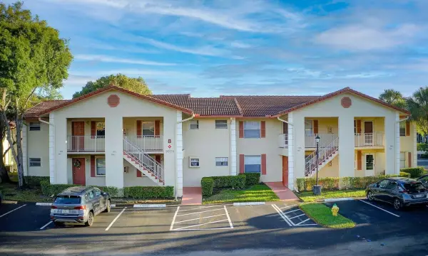 3071 Holiday Springs Boulevard 101-8, Margate, FL 33063