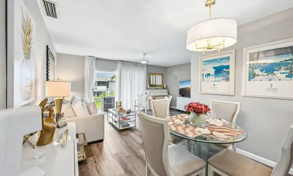 312 NE 17th Avenue 202, Boynton Beach, FL 33435