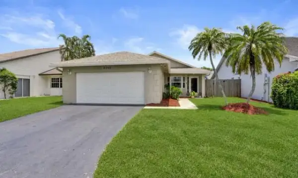 8340 SW 41st Street, Davie, FL 33328