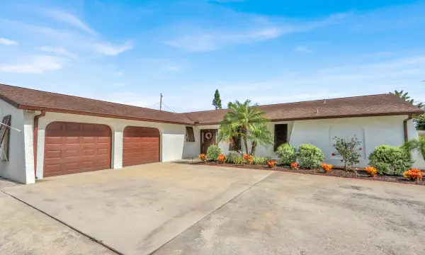 3739 Lighthouse Drive, Palm Beach Gardens, FL 33410