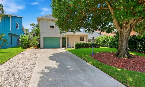 2457 Sundy Avenue, Delray Beach, FL 33444