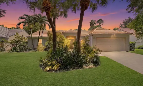 3715 Lancewood Place, Delray Beach, FL 33445