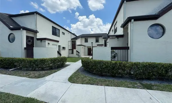 11318 Taft Street, Pembroke Pines, FL 33026