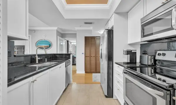 99 SE Mizner Boulevard 637, Boca Raton, FL 33432