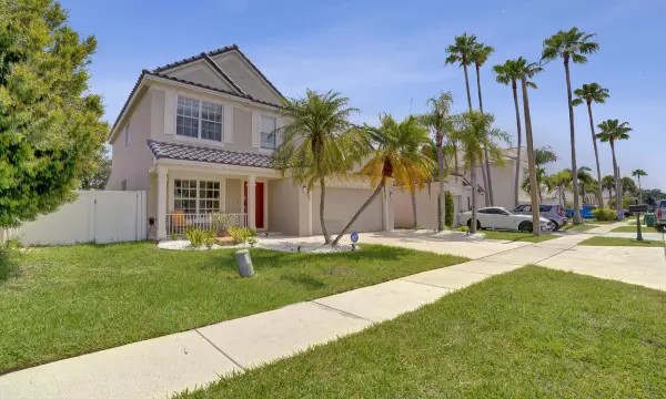 5884 N Plum Bay Parkway, Tamarac, FL 33321
