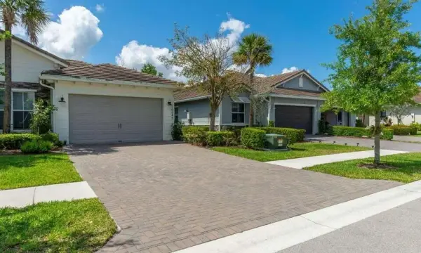 19546 Weathervane Way, The Acreage, FL 33470
